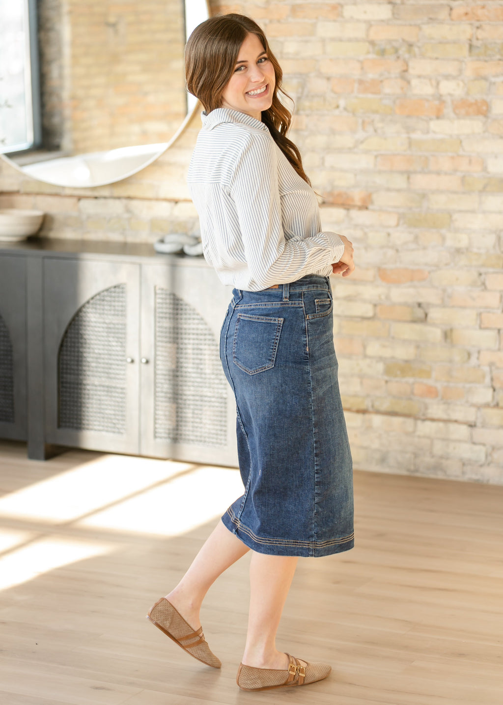 Bryn Dark Wash Denim Midi Skirt